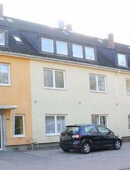 Kapitalanlage mit Entwicklungspotenzial - Sanierungsbedürftige 4-Zimmer-Wohnung -provisionsfrei- - Wunstorf