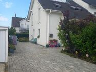 Erst 13 Jahre junges Haus in Rutesheim, streichen, Möbel rein, einziehen!!! - Rutesheim