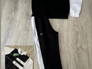 Lacoste Anzug Schwarz Weiß Größe M - Mainz