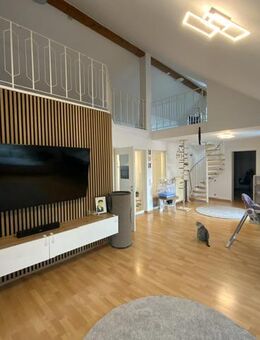 Traumhafte 3-Zimmer-Wohnung mit Gallerie in zentraler Lage von Menden - Menden (Sauerland)