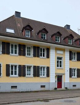 Erstbezug nach vollständiger Sanierung in schönem Altbau - Wolfach