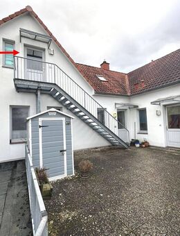 Charmante 1 Zimmer-Dachgeschosswohnung in Oldenburg - Oldenburg