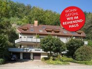 Bestlage mit Traumausblick 6,5-Zimmer-Maisonette-Wohnung mit 2 Balkonen, Garage und Stellplatz in 79183 Waldkirch - Waldkirch