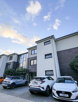 Altersgerechte Etagenwohnung mit Balkon und Einbauküche in attraktiver Lage von Sandkrug - Hatten