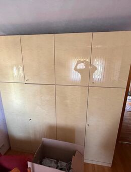 3m Schlafzimmerschrank zu verschenken - Rüsselsheim