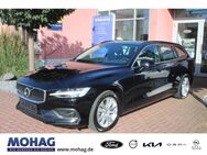 Volvo V60, B4 Diesel Momentum Pro, Jahr 2021 - Dorsten