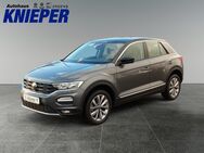 VW T-Roc, 2.0 TDI Style Style, Jahr 2021 - Zetel