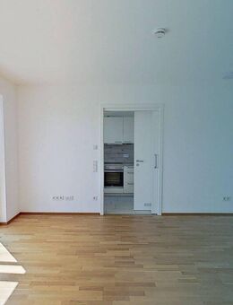 Seniorenwohnen: Helle 4-Zimmer-Wohnung mit Dachterrasse - Straßkirchen