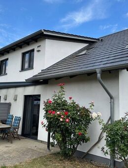 Ostsee strandnah - sehr modernes Ferienhaus mit 2 Wohnungen - Zierow