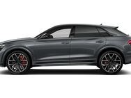 Audi RSQ8, Audi Q8 tiptron, Jahr 2022 - Füssen