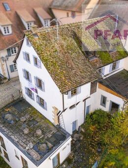 Zuhause ankommen im Herzen von Tengen! Historisches Haus mit Potential + Charme sucht neuen Besitzer - Tengen