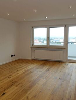 Umfassend saniert und sofort beziehbar: 3-Zimmer-Wohnung mit Südbalkon im 4. OG! - Mühldorf (Inn)