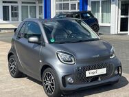 Smart ForTwo cabrio EQ LEDER/NAVI/22KW/BRABUS 1.Hd - Aschaffenburg