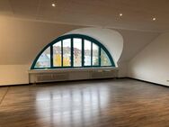 Single und Pärchen aufgepaßt ! Traumhafte und pfiffige Loftwohnung im modernem Wohn- und Geschäftshaus in ruhiger Lage zur MG City gelegen - Mönchengladbach