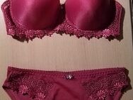 NEU! BHs BH-Sets BH-Hemdchen-Sets Corsagen Gr. S/M 36/38 75 C 80 B je ab 10 - 25 EUR uva Dessous! - Schladen-Werla