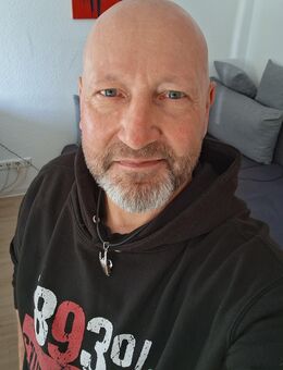 Frau für Freizeit/Unternehmungen/Gesellschaft gesucht - Stuttgart