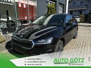 Skoda Fabia, Drive Vorb VZE Digi vo hi LichtAssist SpurAssist Connect Sunset 4xEFH beheiz Frontscheibe Armlehne Metallic, Jahr 2022 - Beilngries