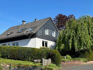 ATTRAKTIVES EINFAMILIENHAUS MIT 2 GARAGEN UND TRAUMGRUNDSTÜCK | BURBACH - Burbach (Nordrhein-Westfalen)