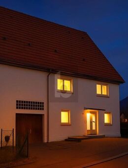 WOHNEN MIT BURGBLICK UND VIEL PLATZ - Bisingen