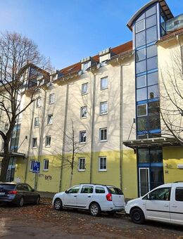 2-Zimmer-Wohnung in Traumlage & mit großem Balkon, Aufzug, Tiefgarage in Leipzig Schleußig - Leipzig