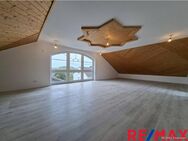 Frisch Sanierte Dachgeschosswohnung! - Büren