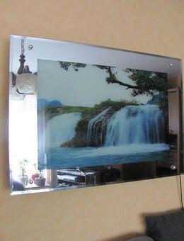 Bild aus Glas und Metall - Lehrte