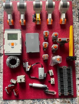 Lego Mindstorms Konvolut - NXT + Zubehör + LED - Motoren - Sensoren - Fließband - Drehkranz - Kabel - original LEGO Teile - Ahlen