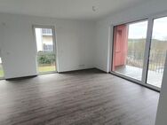 exklusive 3-Zimmer-Wohnung mit Balkon für Selbstnutzer oder Kapitalanleger - Naumburg (Saale)
