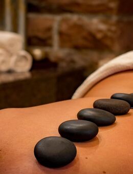 Hot Stone Massage - Sassenberg