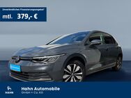 VW Golf, 2.0 TDI Move, Jahr 2023 - Esslingen (Neckar)