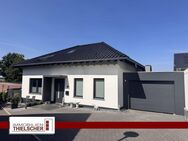 Modernes, freistehendes Einfamilienhaus mit Garten, Terrasse und Garage in guter Lage von Gillrath - Geilenkirchen