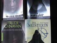 Das Zeitalter der Fünf Trudi Canavan 4 Fantasy Bücher zus. 6,- - Flensburg