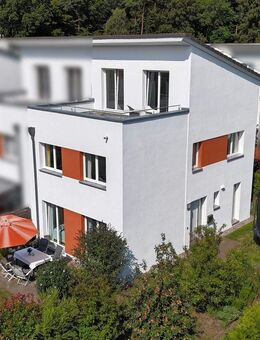 Energiesparwunder mit großer Dachterrasse in ruhiger Top-Lage von Eißendorf - Hamburg