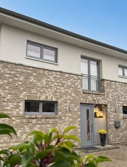 KFW 70 Stadtvilla in Massivbauweise - Baujahr 2016 - Quickborn (Landkreis Pinneberg)