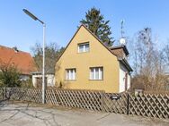 Ruhig gelegenes Einfamilienhaus mit Entwicklungspotenzial in Heiligensee - Berlin