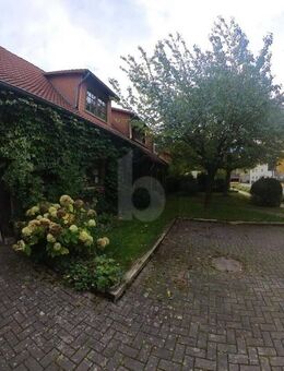 WOHNEN UND VERMIETEN - Aerzen