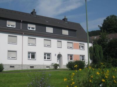 KLEINE, RUHIGE 3-ZIMMER WOHNUNG IN EINEM 3-FAMILIENHAUS