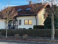 Charmantes und großzügiges Einfamilienhaus mit Traumgarten in begehrter Wohnlage in Ulm-Jungingen - Ulm