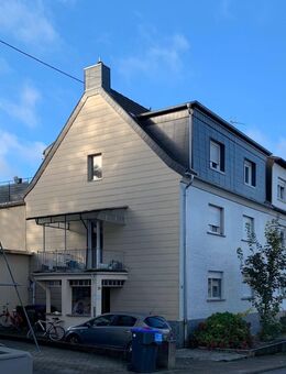 RESERVIERT! Doppelhaushälfte mit 3 Wohneinheiten in Dudweiler zu verkaufen! - Saarbrücken