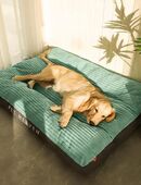 Hundebett Schlafplatz Cord abnehmbarer Bezug TRENDMOPS TRAUMTATZE in 26121