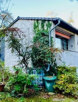 **Split-Level-Wohntraum mit Sonnengarten und Garage aus dem Dornröschenschlaf erwecken!* - Bergisch Gladbach