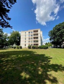 Gemütliche 3-Zimmer-Wohnung in Krefeld mit neuem Bad und Laminatboden - Krefeld