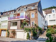 Gepflegtes Ein-bis zweifamilienhaus mit fantastischem Moselblick in von St. Aldegund, Nähe Zell - Sankt Aldegund