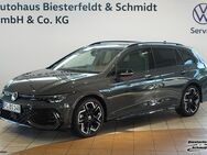 VW Golf Variant, 2.0 TDI R-Line, Jahr 2024 - Wedel