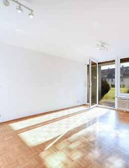 +++ ruhig, gemütlich & modernisiert - Gartengeschoss mit Süd-Terrasse - Parkett - inklusive EBK - Garage möglich +++ - Stuttgart