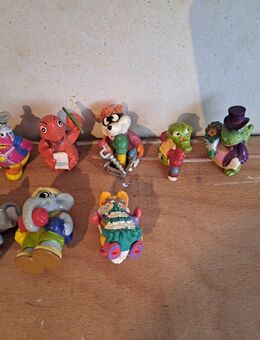 Überraschungs Ü Eier 90er Zeit Figuren - Marl Zentrum