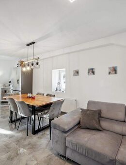 Sehr schöne 5-Zimmer-Wohnung Zell im Wiesental - Zell (Wiesental)