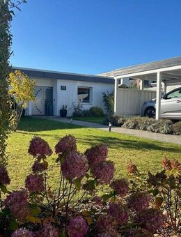 Top gepflegte und zeitgemäße Haushälfte im Bungalow-Stil in Ortsrandlage von Meckelfeld! - Seevetal