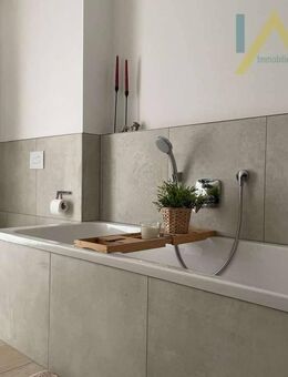 Helle moderne 4-Zimmer Neubauwohnung in schöner Wohngegend mit Terasse und Garten - Bayreuth