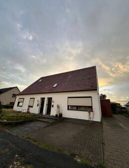 Provisionfrei: Ein-/Zweifamilienhaus zu verkaufen in Weyhe Leeste - Weyhe